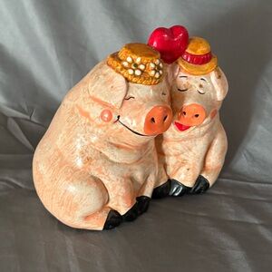 Adorable Pig Couple Figurine with Heart